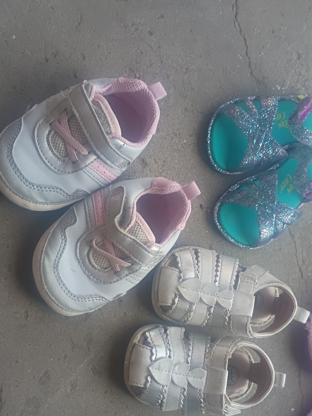 Kids White & Pink Athletic Sneakers - Sandals Size 2 Lot